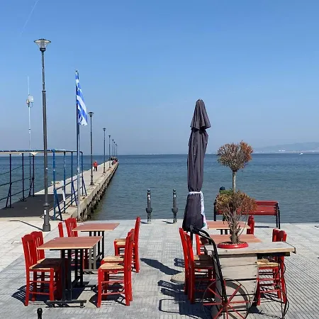 Apartment Beachside Family Apartment 2 Bedrooms Sleeps 6 - Perea *